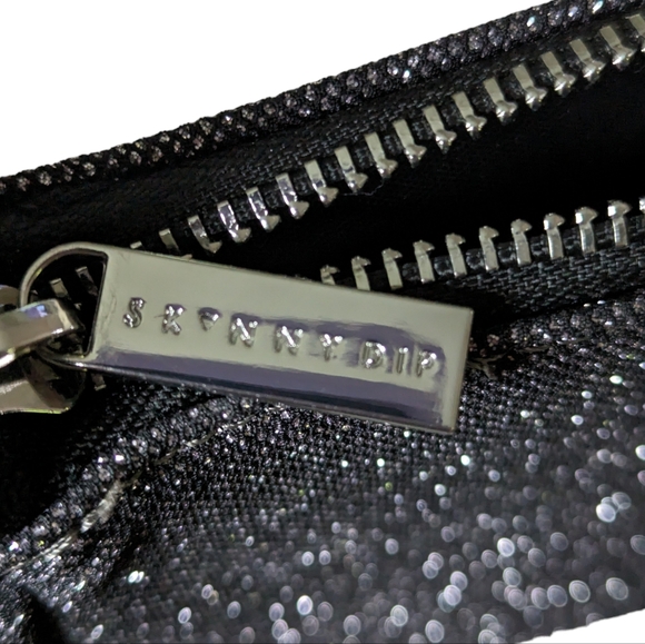 NWT Skinny Dip London Sparkly Black with Silver Happy ⚡⚡Face Purse - Picture 13 of 16